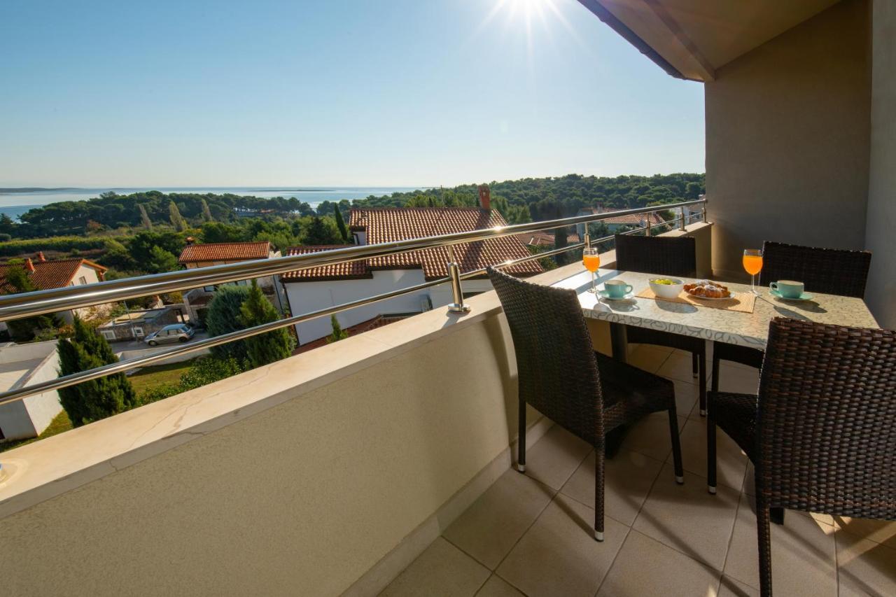 Apartments Oliva Premantura Εξωτερικό φωτογραφία