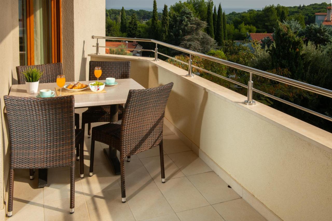 Apartments Oliva Premantura Εξωτερικό φωτογραφία