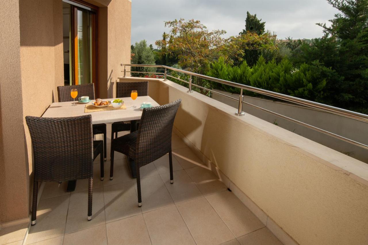Apartments Oliva Premantura Εξωτερικό φωτογραφία