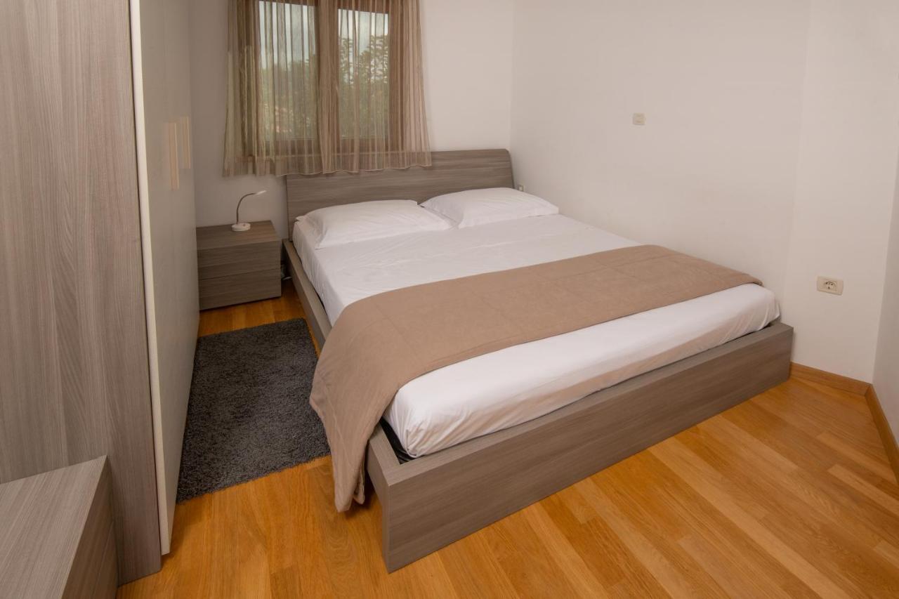 Apartments Oliva Premantura Εξωτερικό φωτογραφία